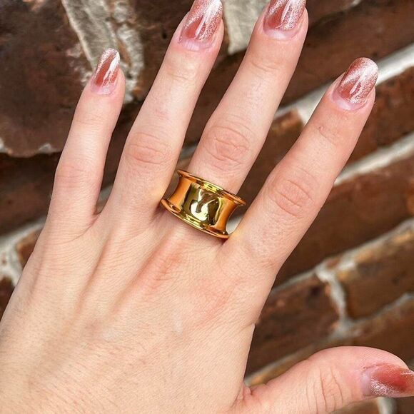 New! “Diane” Gold Ring - Picture 4 of 4